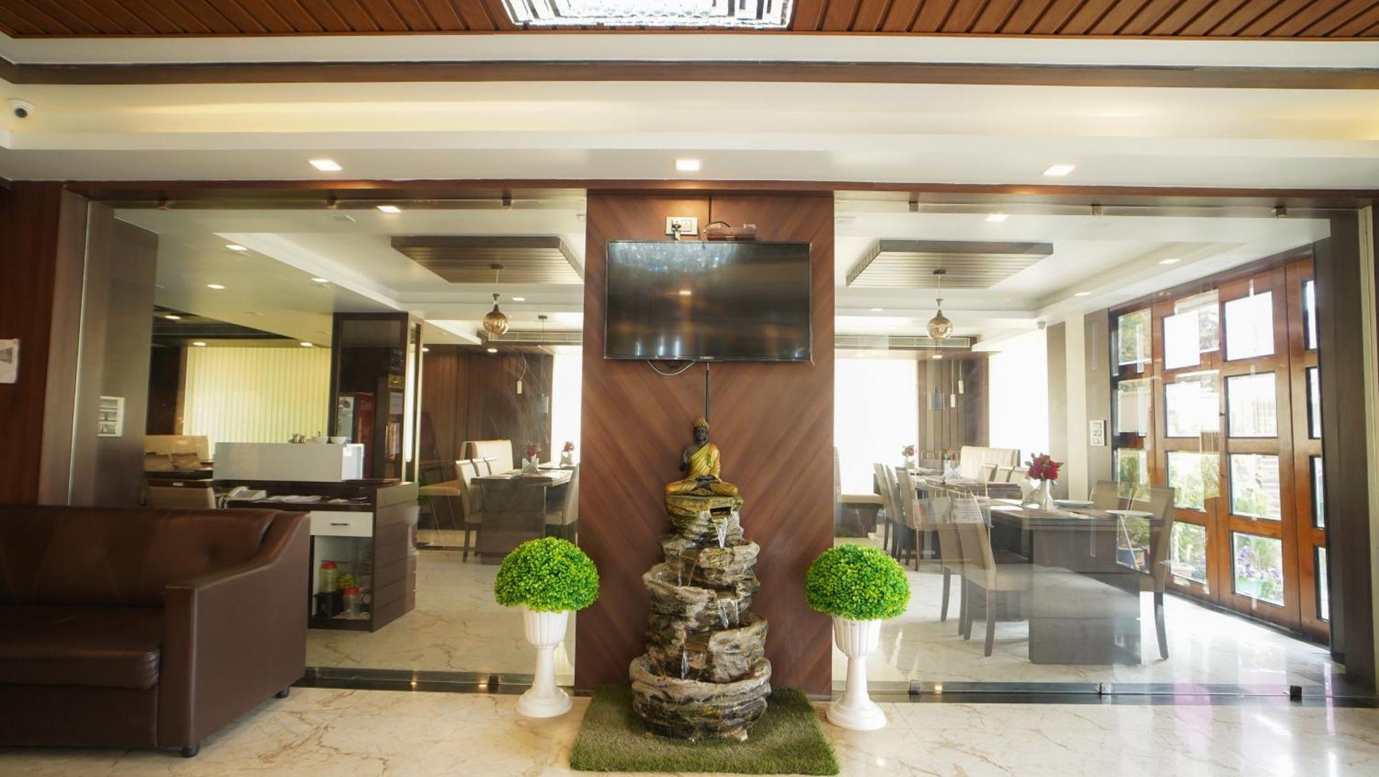 Hotel Mayuri !! Couple Friendly Family Hotel !! Дигха Экстерьер фото