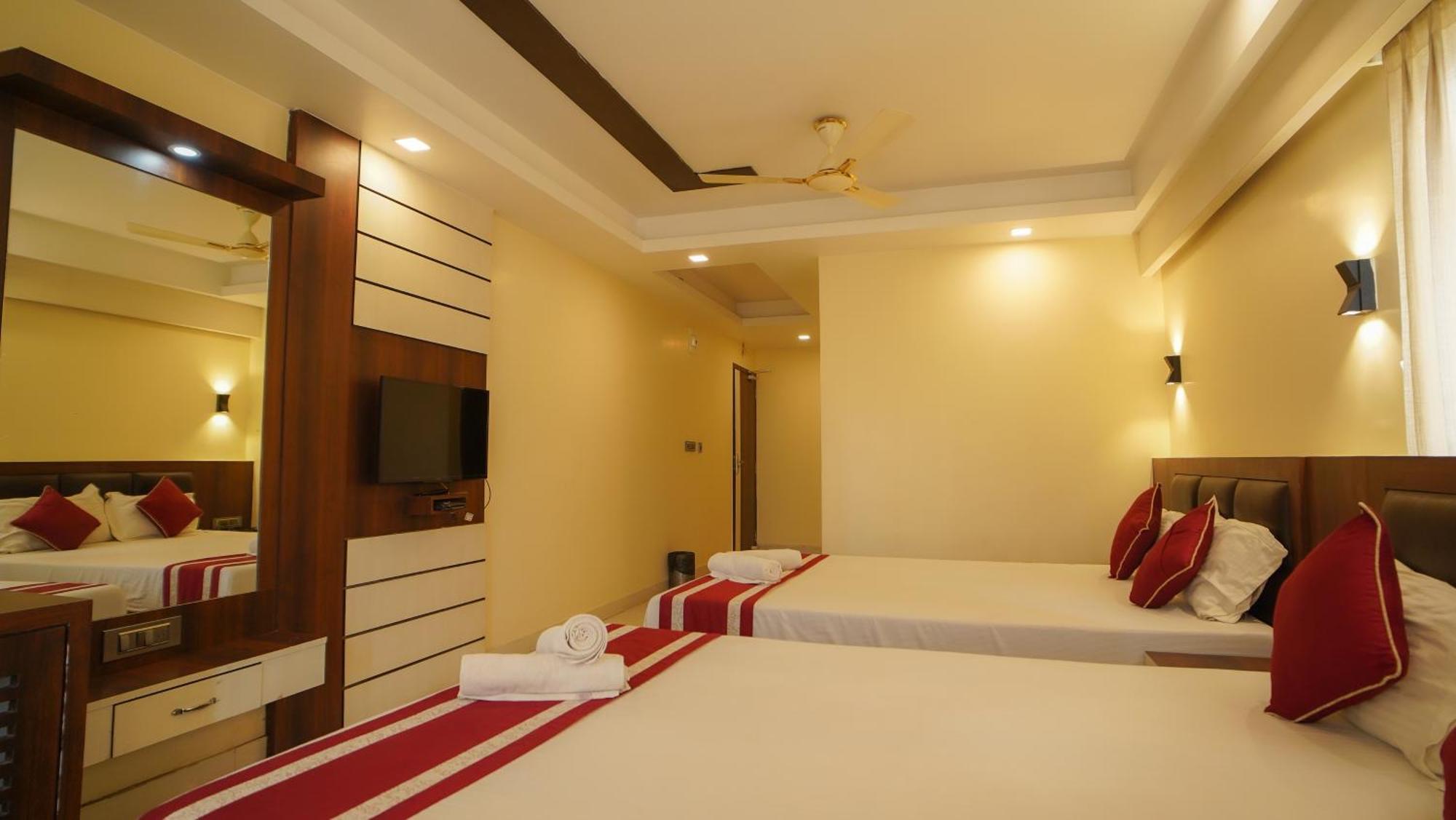 Hotel Mayuri !! Couple Friendly Family Hotel !! Дигха Экстерьер фото