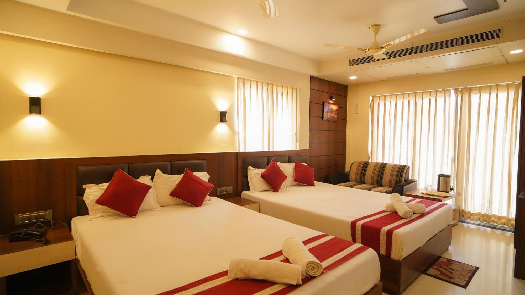Hotel Mayuri !! Couple Friendly Family Hotel !! Дигха Экстерьер фото