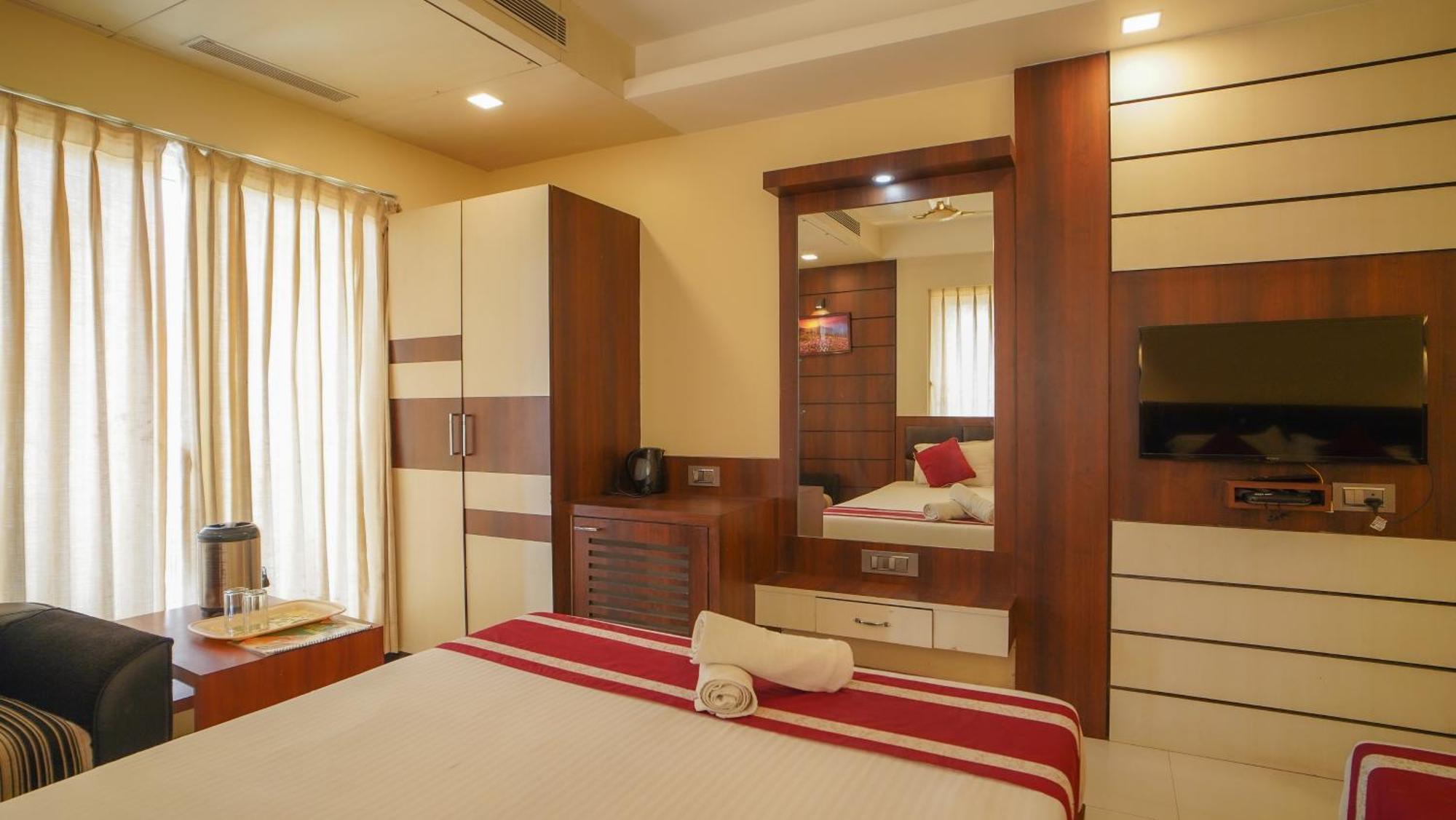 Hotel Mayuri !! Couple Friendly Family Hotel !! Дигха Экстерьер фото