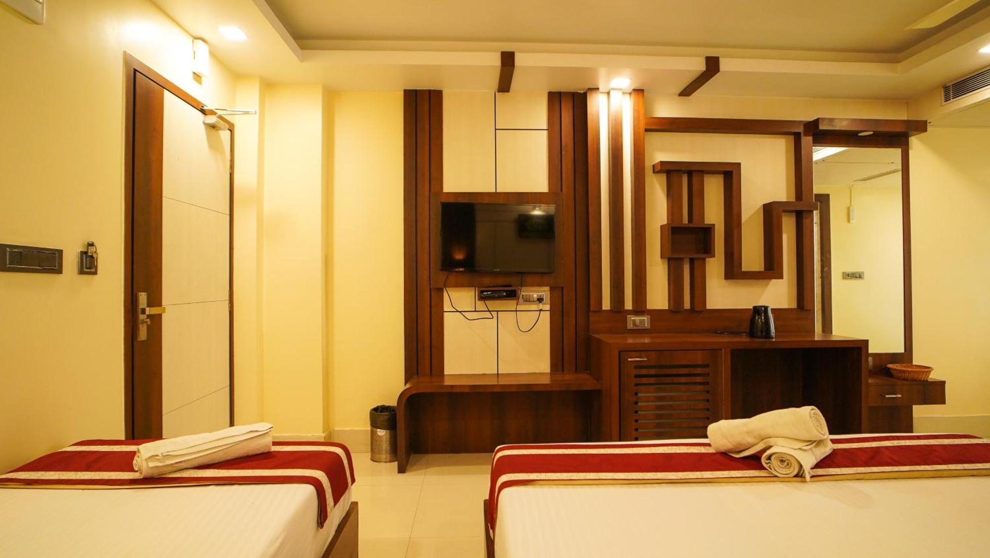 Hotel Mayuri !! Couple Friendly Family Hotel !! Дигха Экстерьер фото