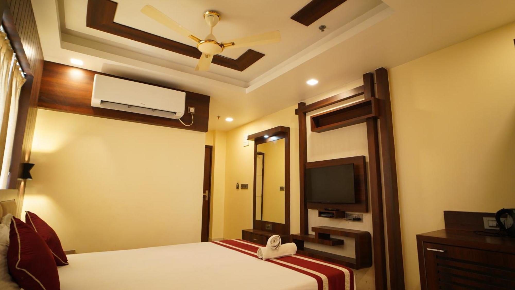 Hotel Mayuri !! Couple Friendly Family Hotel !! Дигха Экстерьер фото