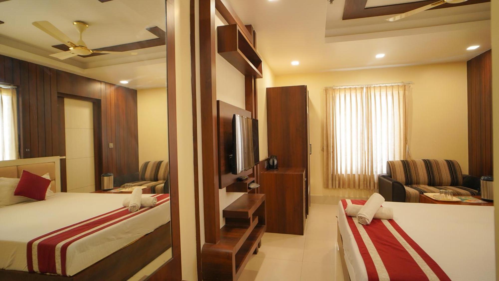 Hotel Mayuri !! Couple Friendly Family Hotel !! Дигха Экстерьер фото